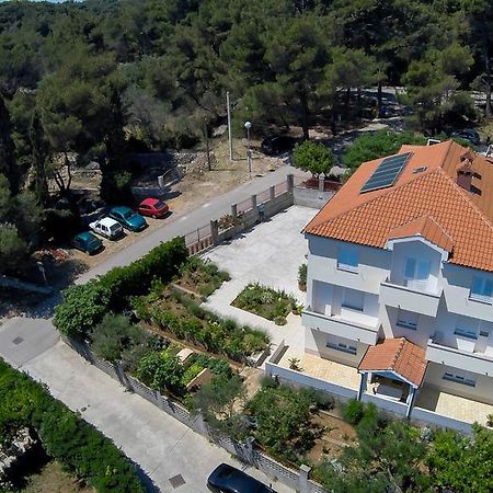 Apartmani Dorita مالي لوشينغْ المظهر الخارجي الصورة