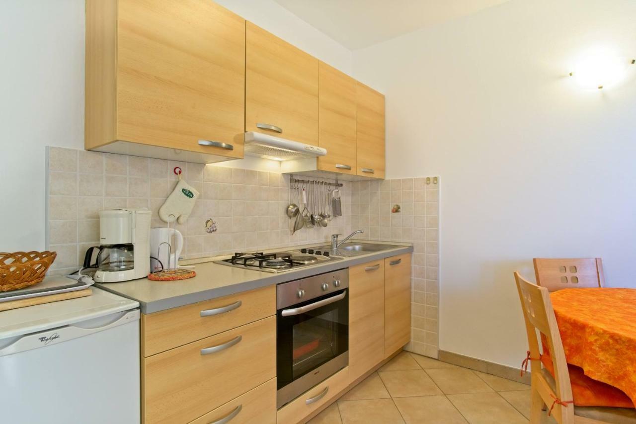 Apartmani Dorita مالي لوشينغْ المظهر الخارجي الصورة